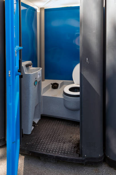 Portable Toilet Options We Offer in West Samoset, FL